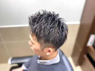 ミディアム メンズ HIRO GINZA 池袋東口店所属・林田 龍明のヘアスタイル