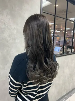 ロング カラー 🌈半谷 千尋⛅️✨のヘアスタイル