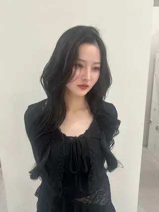 ロング SOYON Reiのヘアスタイル
