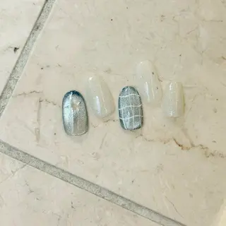 ミディアム MAXKELLY KAORIのネイルデザイン