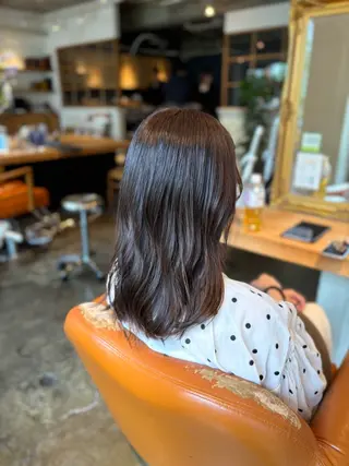 セミロング カラー 髪質改善カラー ベージュ🤎YUMEのヘアスタイル
