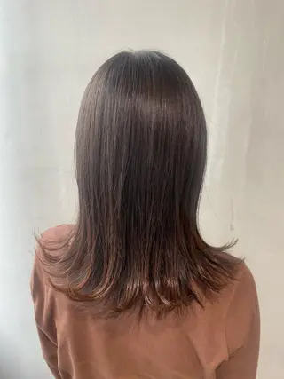 セミロング ボブ/透明感カラー 岸本涼奈のヘアスタイル
