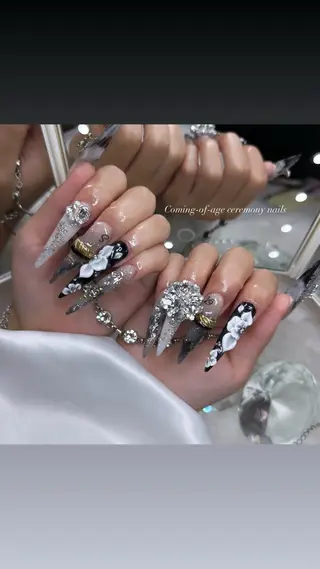 ネイル 加納 莉音のネイルデザイン