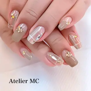 ネイル アトリエ エムシー 【新富町・東銀座】のネイルデザイン