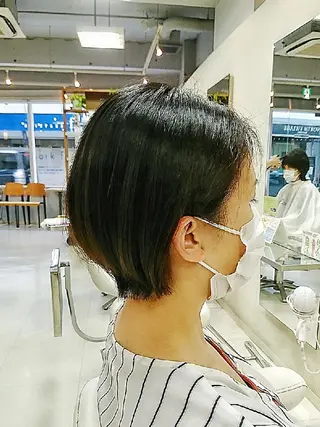 ショート nagane sayakaのヘアスタイル