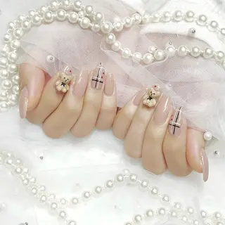 ネイル WISTERIA megumiのネイルデザイン