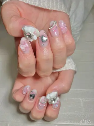 ネイル Liennail 持込デザインやり放題のネイルデザイン