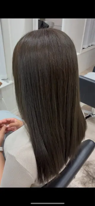 ロング カラー Lino hair YOKOのヘアスタイル