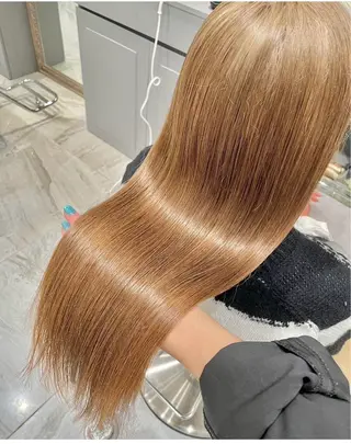 セミロング 寺田鼓捺/艶カラー /透明感カラーのヘアスタイル