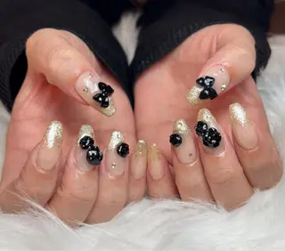 ネイル EASEN　伊藤 深秋のネイルデザイン