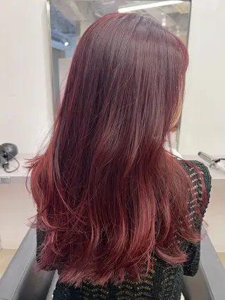 ロング カラー 艶ハイトーン🔆 ️️️安座間 希のヘアスタイル