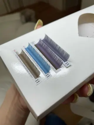 カラー マツエク・マツパ パーフェクトウィンク ちぢいわみのりのマツエク・マツパデザイン