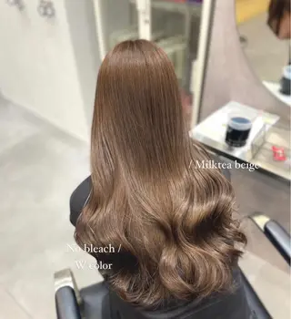 ロング Mirai/ 艶カラー/暖色カラーのヘアスタイル