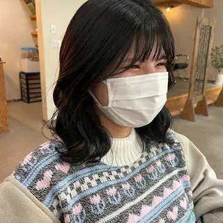 ミディアム カラー 🌼RIKA🌼レデ ィース専門💖のヘアスタイル