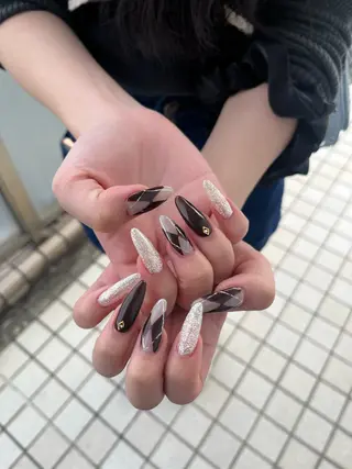 ネイル Rich to 福岡のネイルデザイン