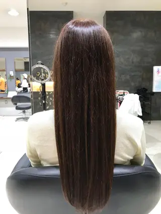 ロング カラー Adachi Fujikoのヘアスタイル