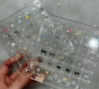 ネイル LAVISH nanamiのネイルデザイン