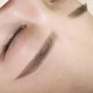 アイブロウ Min Te Lash 石澤のマツエク・マツパデザイン