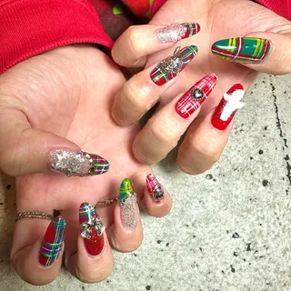 ネイル GéRanium Harukaのネイルデザイン