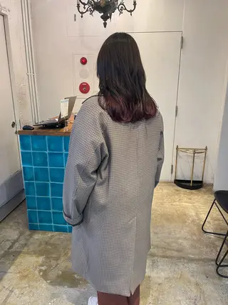 ミディアム カラー MIOベージュカラー 柔らかいカラーのヘアスタイル