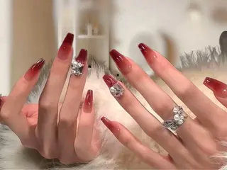 ネイル KARI ネイルサロンのネイルデザイン