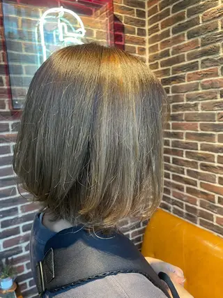 カラー Hair salon 6所属・照井 奈保子のヘアスタイル