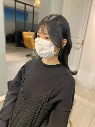 セミロング カラー 韓国風レイヤーカット 💎髪質改善"yuiのヘアスタイル