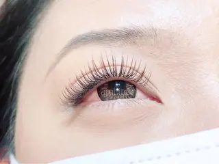 マツエク・マツパ デイジーラッシュ 大阪駅前第3ビルのマツエク・マツパデザイン