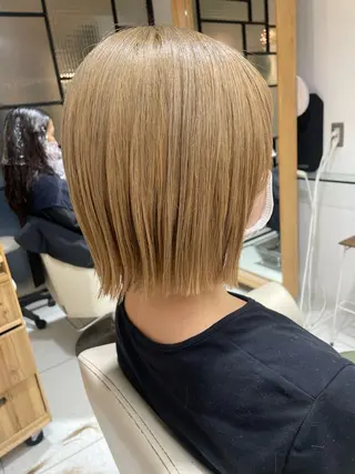 ミディアム カラー 福田 千尋のヘアスタイル