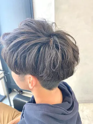 ショート パーマ メンズ ピンク/ベージュ /似合わせ/田島百華のヘアスタイル