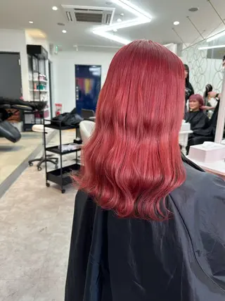 ミディアム 韓国ヘア×ハイトーン AYA💫のヘアスタイル