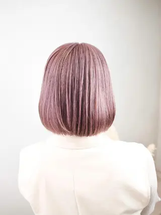 ショート カラー Armoire所属・安藤悠里/ハイトーン /デザインカラーのヘアスタイル