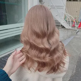 ショート カラー ヘアアレンジ 韓国ヘア 🦋KIRA🦋のヘアスタイル