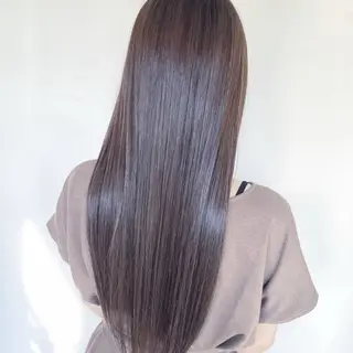 ロング 坂本 聖奈のヘアスタイル