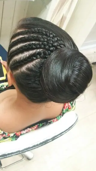 ヘアアレンジ キッズ エミタス ☆のヘアスタイル