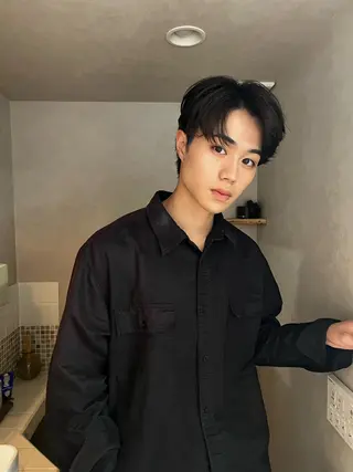 ミディアム パーマ メンズ nishido ハイライト/メンズのヘアスタイル