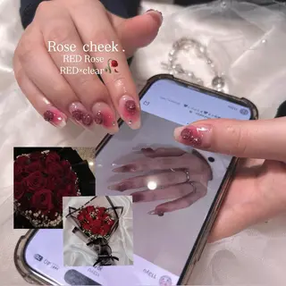 ネイル 長瀬 瑠霞のネイルデザイン