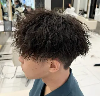 パーマ 松尾 茉優のヘアスタイル