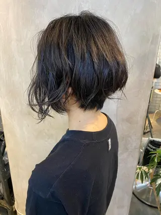ショート カラー ヘアアレンジ 切りっぱなしボブ/ デザインカラー店長のヘアスタイル