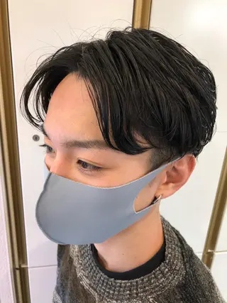 パーマ メンズ 渕向 克海のヘアスタイル