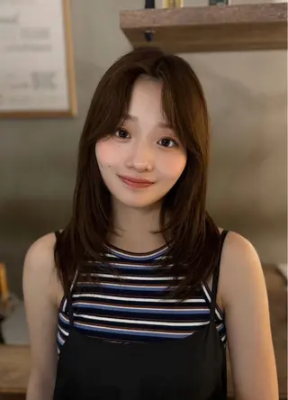 セミロング [似合う小顔カット] 🪽MUNi恵比寿のヘアスタイル