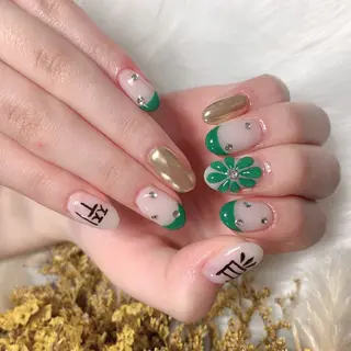 ネイル 💅ネイルハウス🏡 🎀TOMO🎀のネイルデザイン