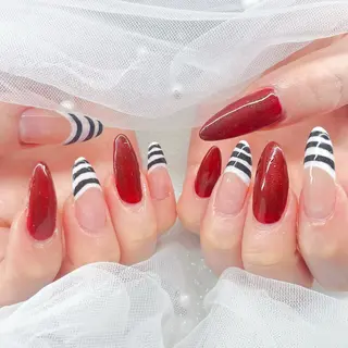 ネイル VIERU YURIのネイルデザイン