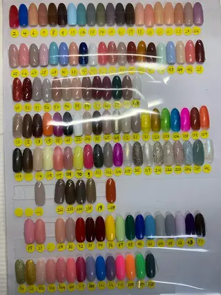 ネイル キャンアイドレッシー博多所属・en liのネイルデザイン