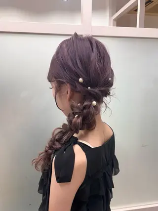 セミロング ヘアアレンジ🪽🎀 艶カラー/天王寺のヘアスタイル