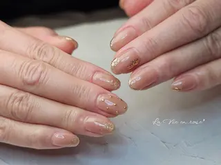 ネイル ラヴィアン ローズのネイルデザイン