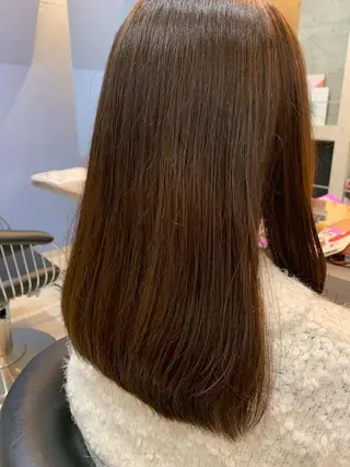 セミロング カラー 早坂 裕真のヘアスタイル