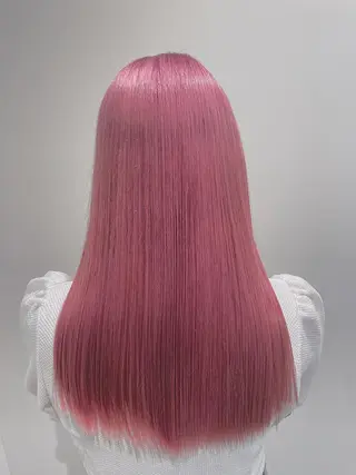 ロング カラー ikuma/ ミルクティーのヘアスタイル