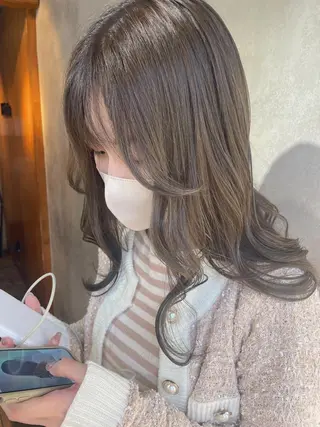 ロング カラー 梅田美容室 山崎海波のヘアスタイル