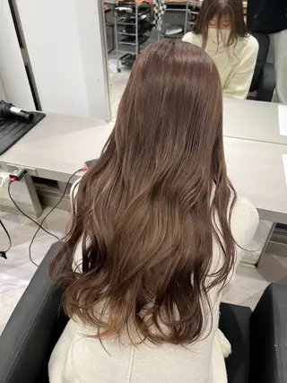 ロング カラー 艶ハイトーン🔆 ️️️安座間 希のヘアスタイル